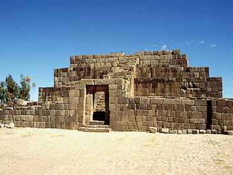 large_68_Complejo_Arqueolo_gico_Huari.jpg